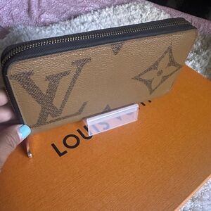 Louis Vuitton Tan and Brown Monogram Zip Wallet